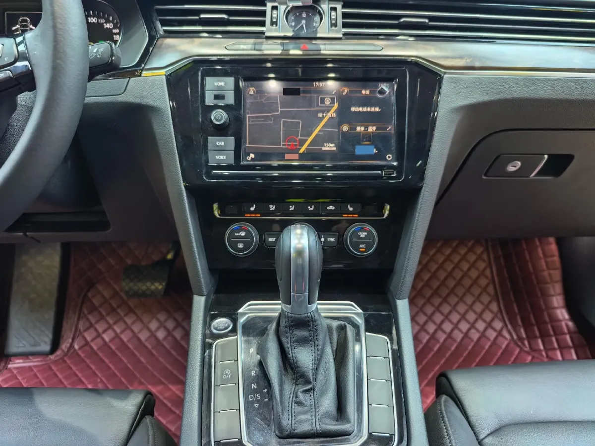 2018 Volkswagen Magotan 1.8T 180HP L4 7DCT,autocango,china used car exporter,china ev exporter,chinese used car exporter,chinese used ev exporter