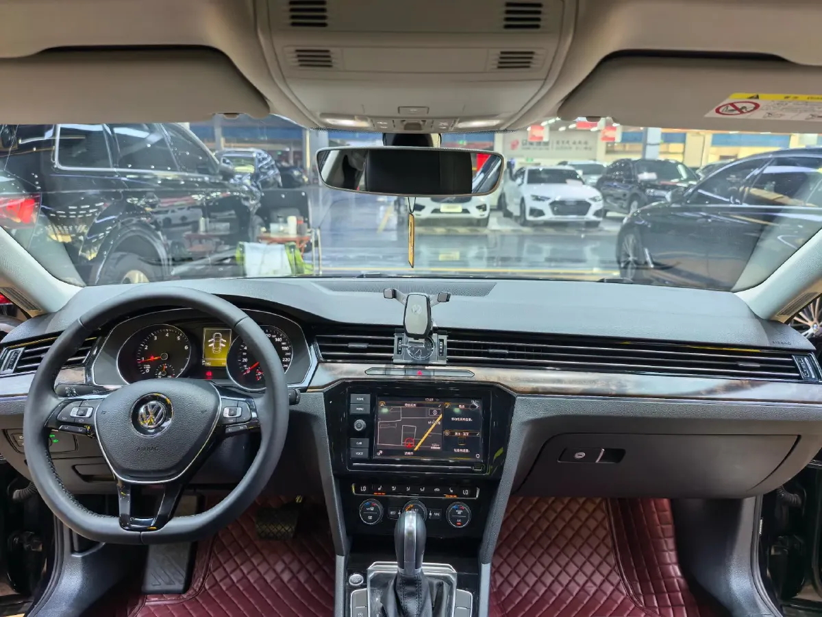 2018 Volkswagen Magotan 1.8T 180HP L4 7DCT,autocango,china used car exporter,china ev exporter,chinese used car exporter,chinese used ev exporter