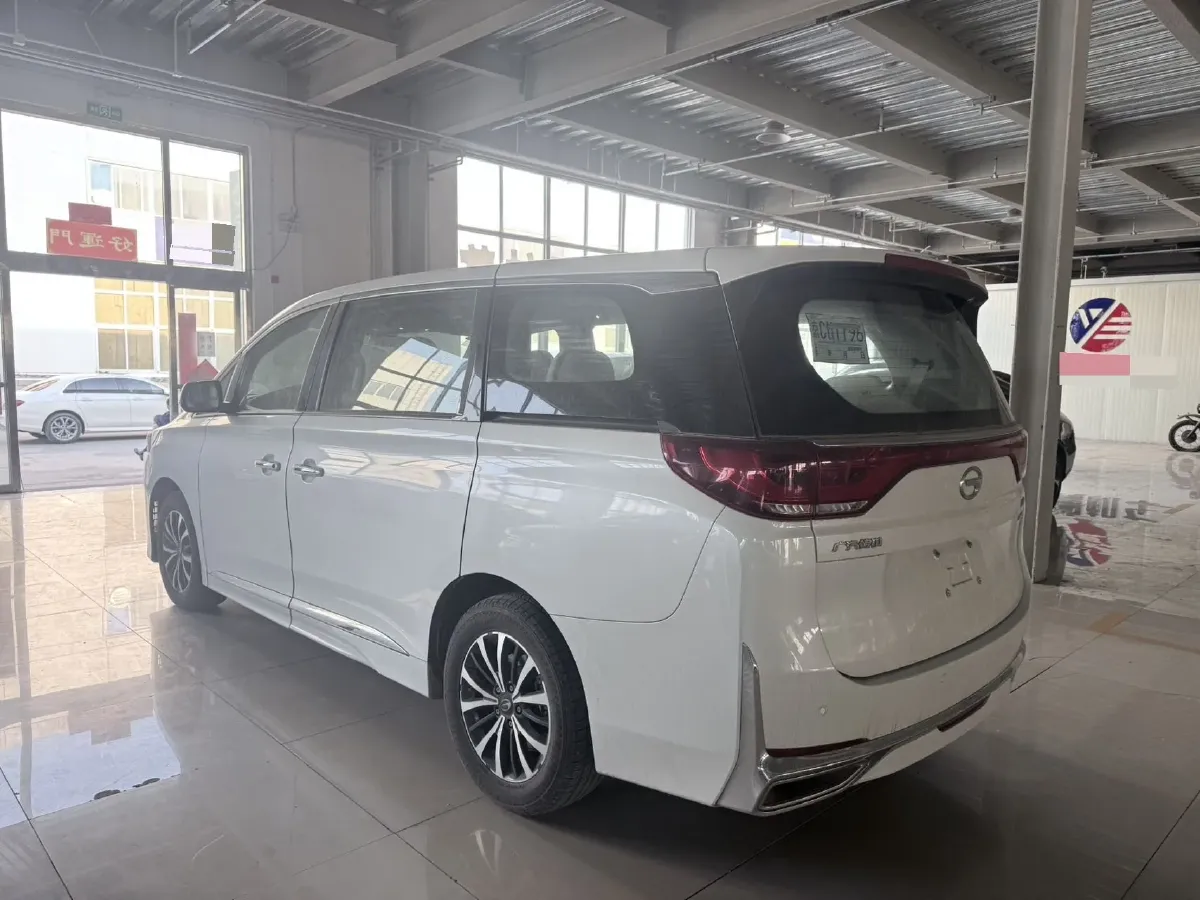 2021 GAC Trumpchi M8 2.0T 252HP L4 8AT,autocango,china used car exporter,china ev exporter,chinese used car exporter,chinese used ev exporter