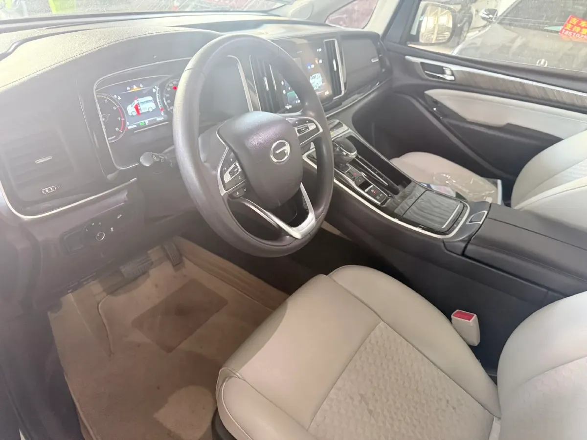 2021 GAC Trumpchi M8 2.0T 252HP L4 8AT,autocango,china used car exporter,china ev exporter,chinese used car exporter,chinese used ev exporter