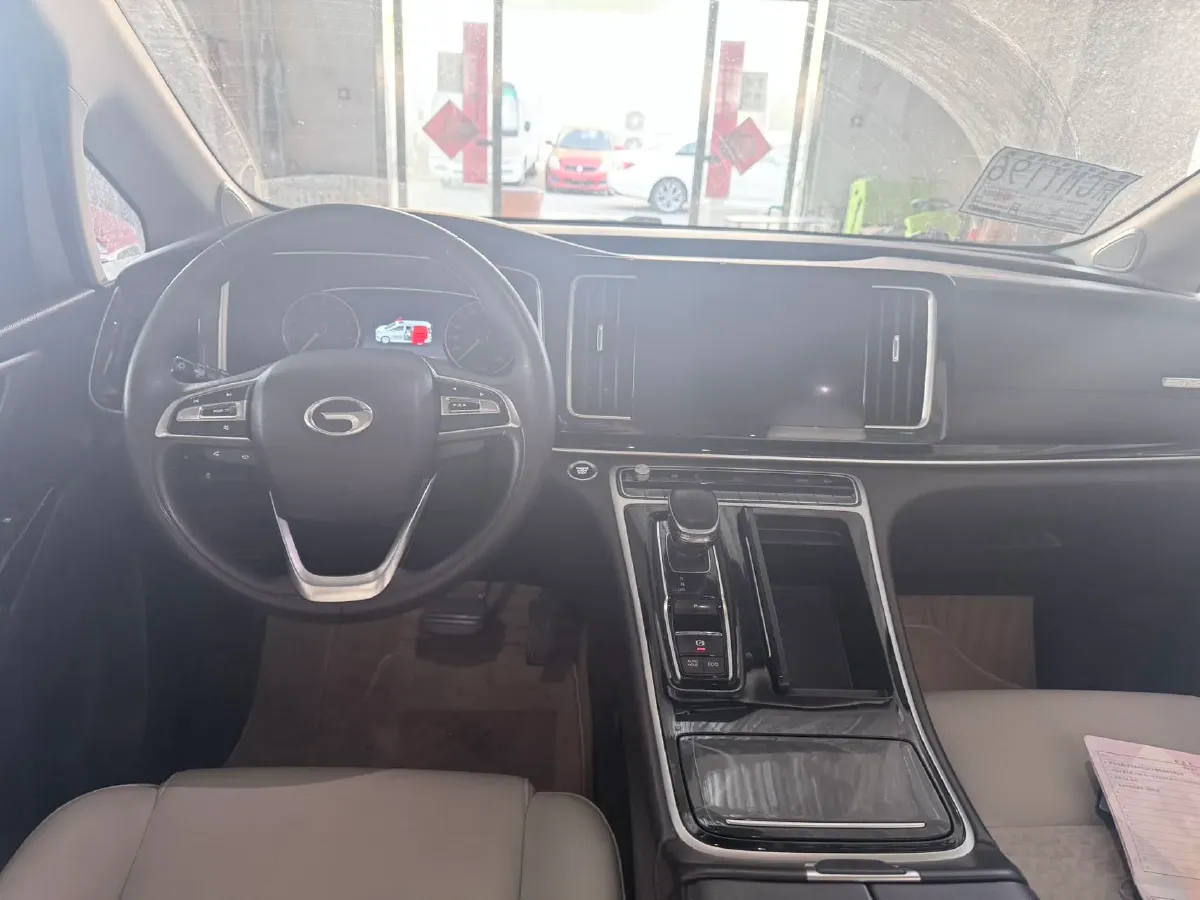 2021 GAC Trumpchi M8 2.0T 252HP L4 8AT,autocango,china used car exporter,china ev exporter,chinese used car exporter,chinese used ev exporter