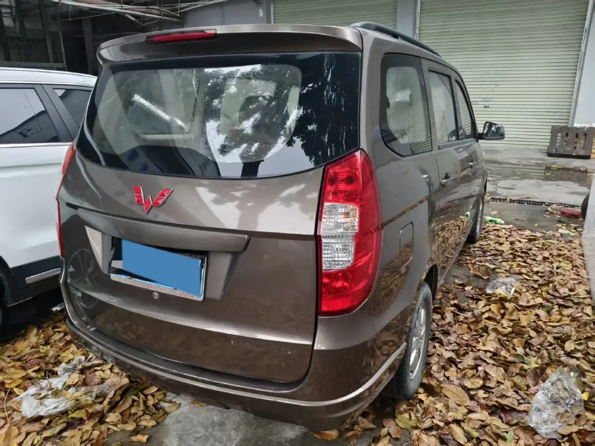 2016 WuLing HongGuang 1.5L 112HP L4 5MT,autocango,china used car exporter,china ev exporter,chinese used car exporter,chinese used ev exporter