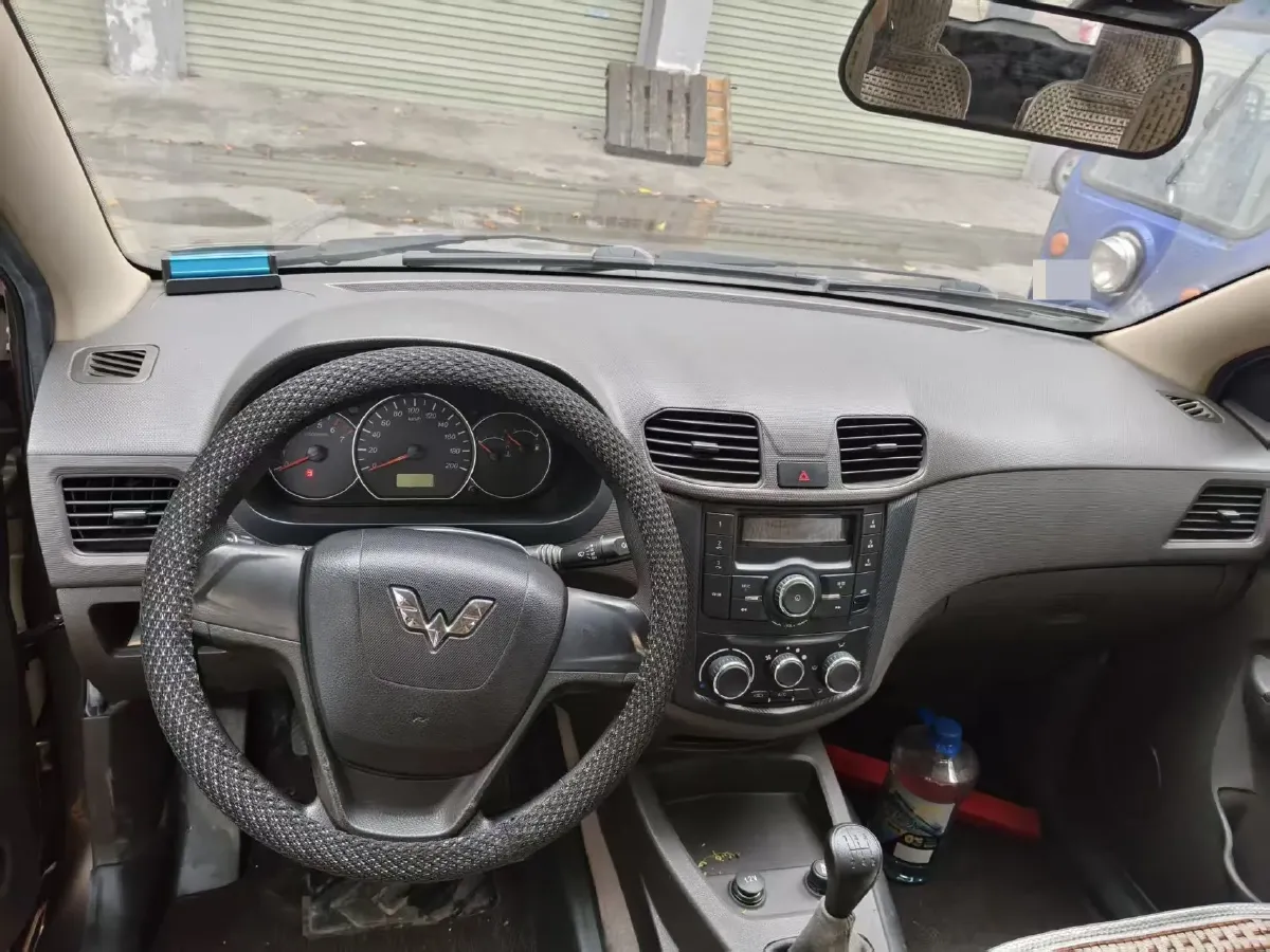 2016 WuLing HongGuang 1.5L 112HP L4 5MT,autocango,china used car exporter,china ev exporter,chinese used car exporter,chinese used ev exporter