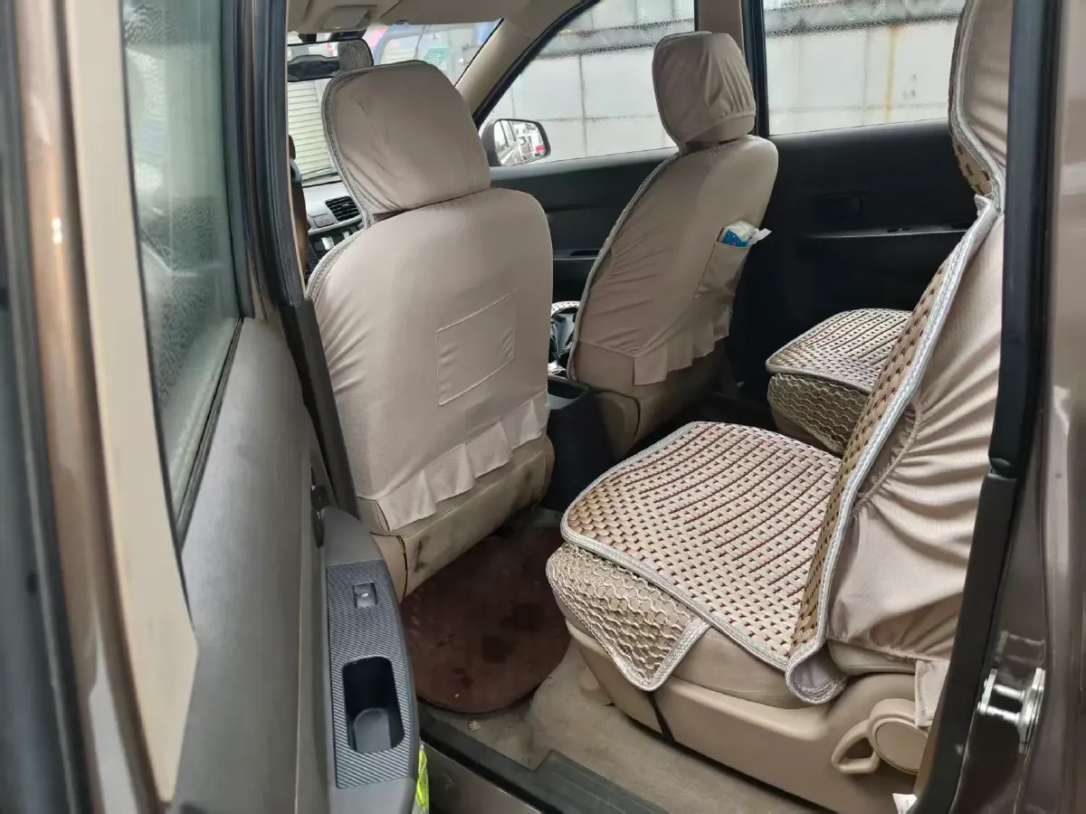 2016 WuLing HongGuang 1.5L 112HP L4 5MT,autocango,china used car exporter,china ev exporter,chinese used car exporter,chinese used ev exporter