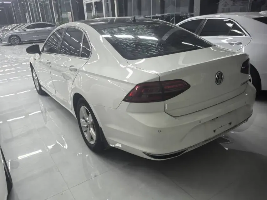 2019 Volkswagen T-Cross 1.4T 150HP L4 7DCT,autocango,china used car exporter,china ev exporter,chinese used car exporter,chinese used ev exporter