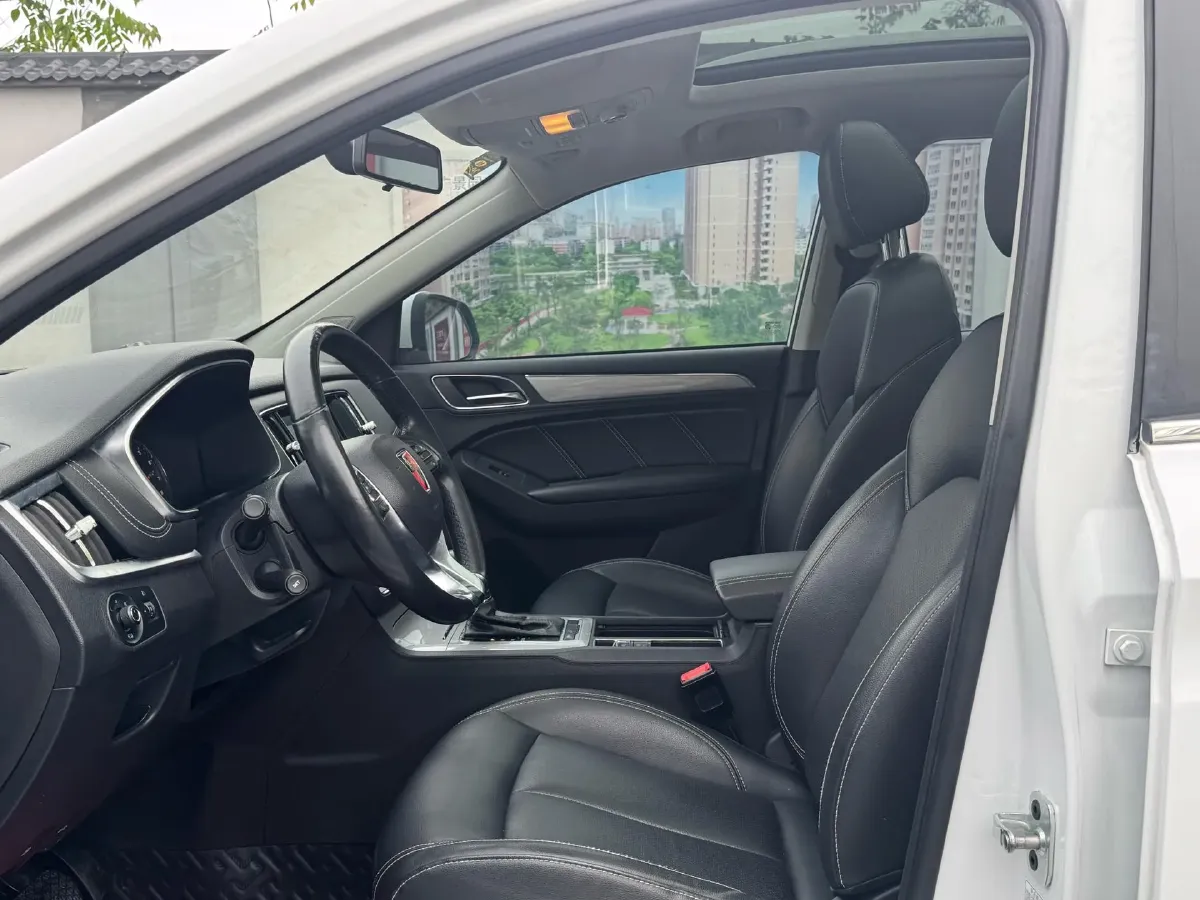 2020 Roewe RX5 1.5T 169HP L4 7DCT,autocango,china used car exporter,china ev exporter,chinese used car exporter,chinese used ev exporter