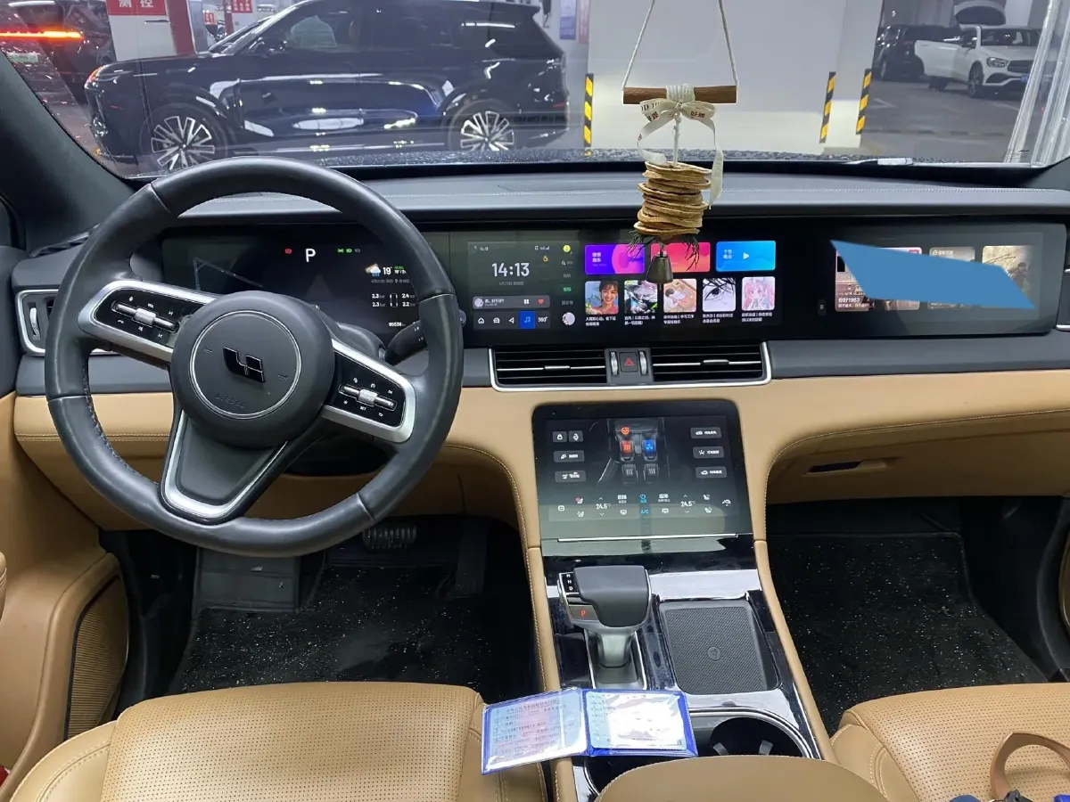 2021 Li ONE Range Extended 131HP REEV 40.5KWH,autocango,china used car exporter,china ev exporter,chinese used car exporter,chinese used ev exporter