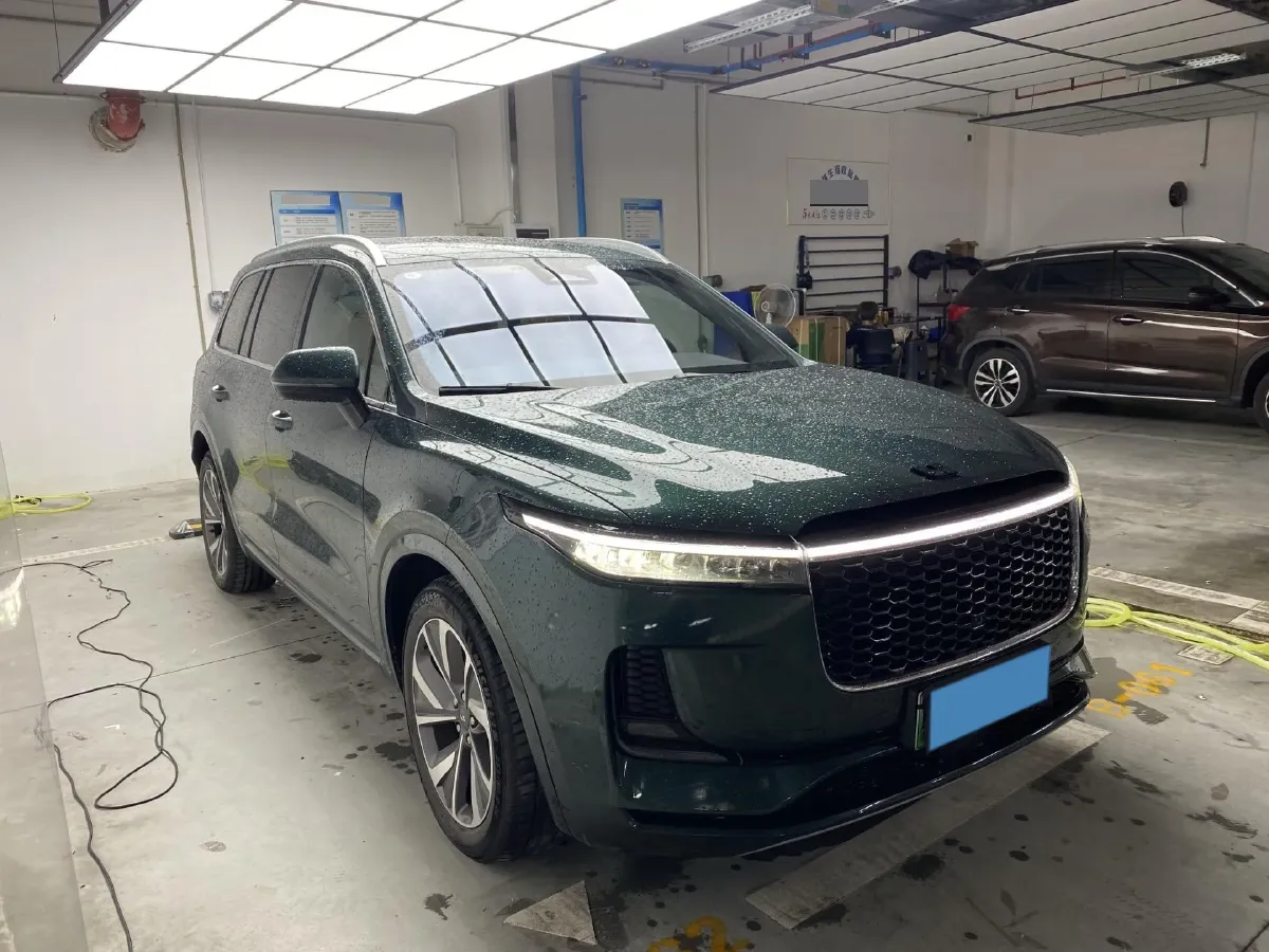2021 Li ONE Range Extended 131HP REEV 40.5KWH,autocango,china used car exporter,china ev exporter,chinese used car exporter,chinese used ev exporter