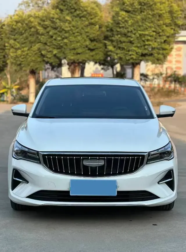 2025 Geely Emgrand 1.5L 127HP L4 CVT,autocango,china used car exporter,china ev exporter,chinese used car exporter,chinese used ev exporter