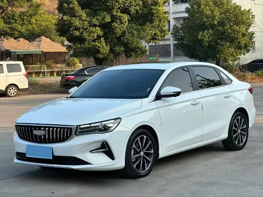 2025 Geely Emgrand 1.5L 127HP L4 CVT,autocango,china used car exporter,china ev exporter,chinese used car exporter,chinese used ev exporter