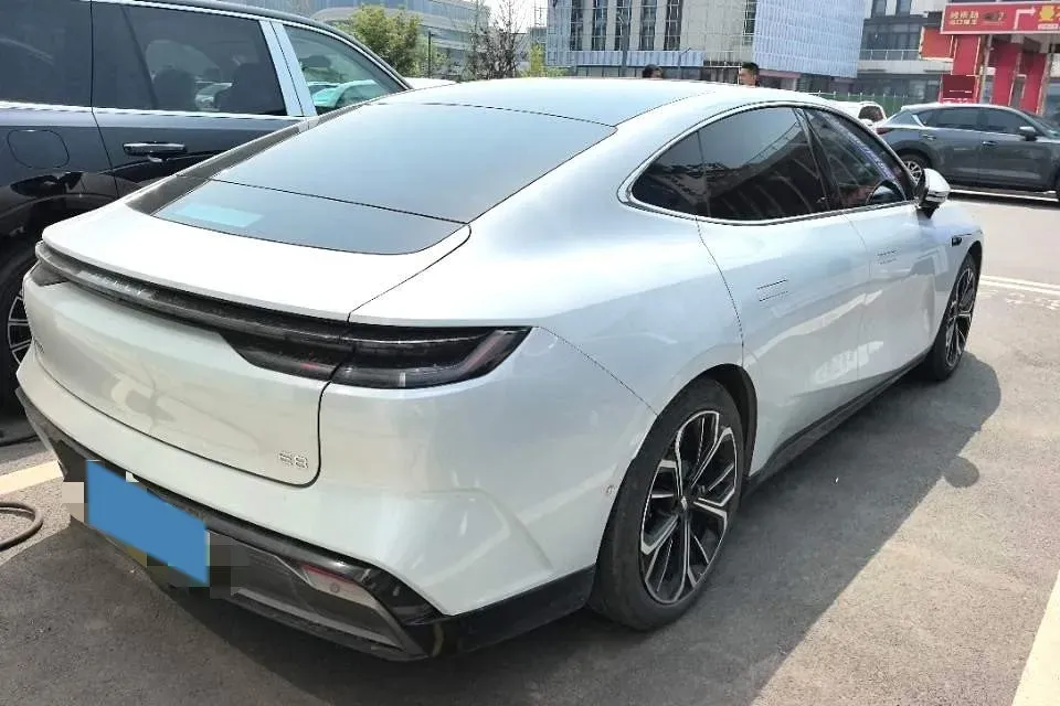 2025 Geely Galaxy E8 BEV 76KWH,autocango,china used car exporter,china ev exporter,chinese used car exporter,chinese used ev exporter
