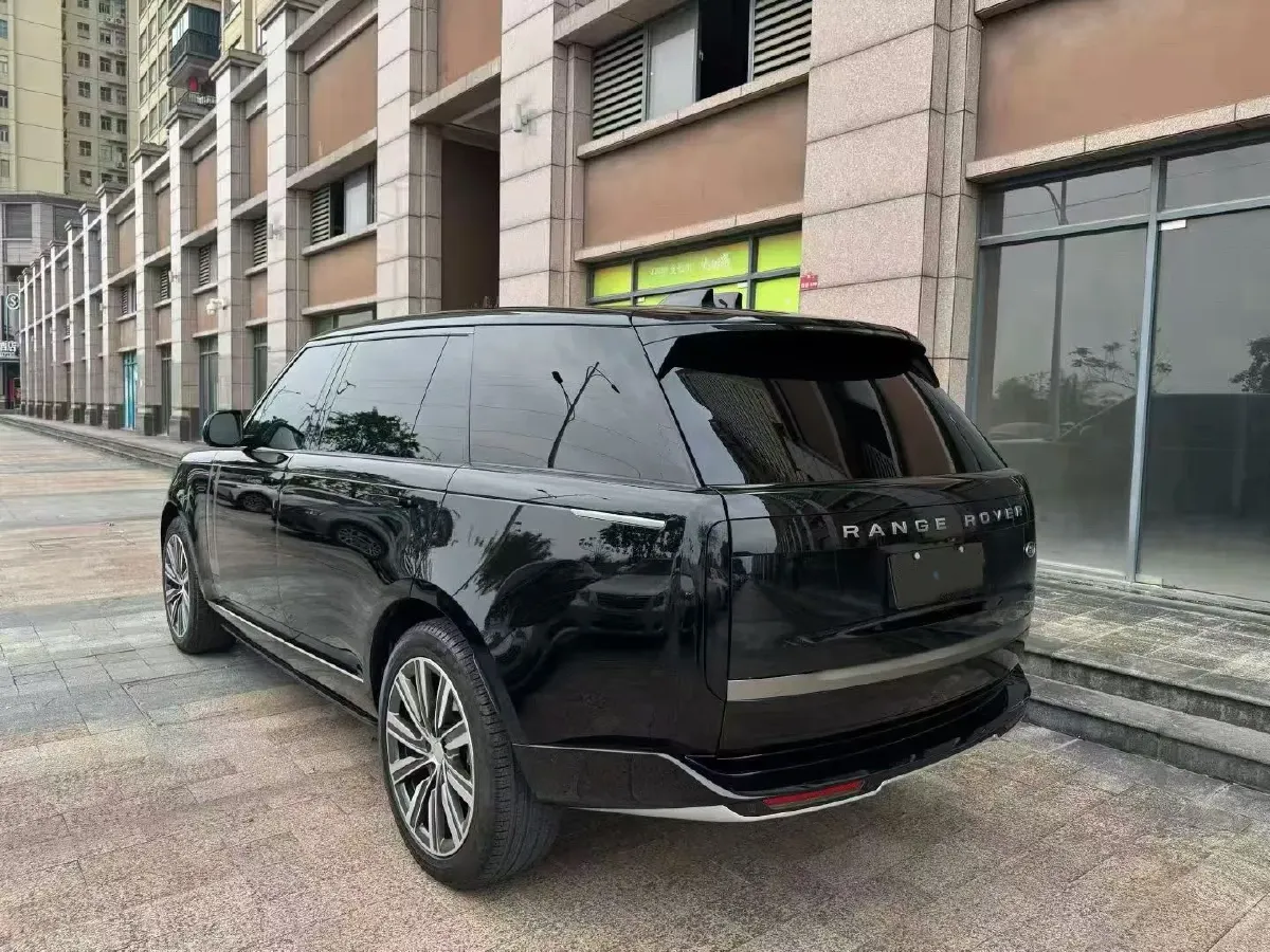 2025 Land Rover Range Rover 3.0T 400HP L6 8AT,autocango,china used car exporter,china ev exporter,chinese used car exporter,chinese used ev exporter