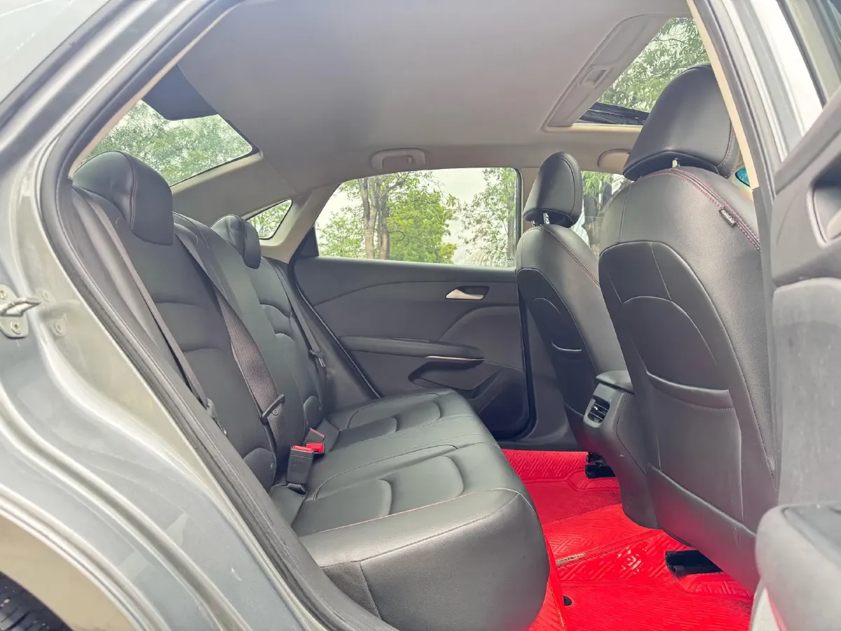 2019 Chevrolet Monza 1.0T 125HP L3 6DCT,autocango,china used car exporter,china ev exporter,chinese used car exporter,chinese used ev exporter