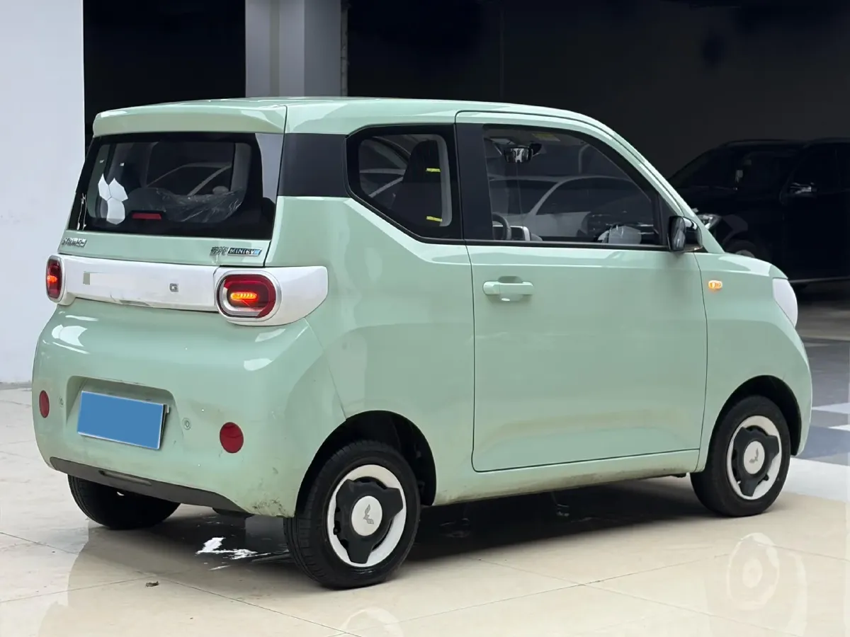 2024 WuLing HongGuang MINI EV BEV 17.3KWH,autocango,china used car exporter,china ev exporter,chinese used car exporter,chinese used ev exporter