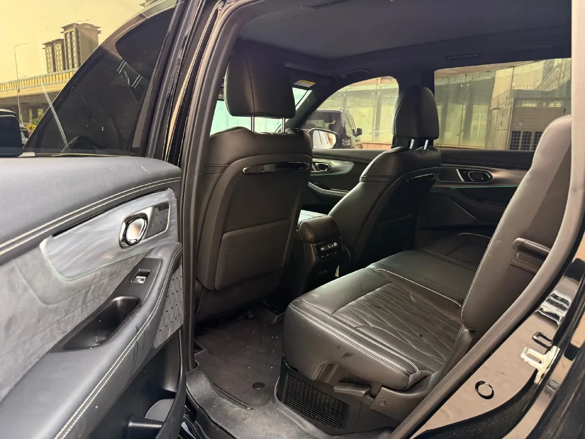 2022 GAC Trumpchi GS8 2.0T 190HP L4 E-CVT Hybrid,autocango,china used car exporter,china ev exporter,chinese used car exporter,chinese used ev exporter