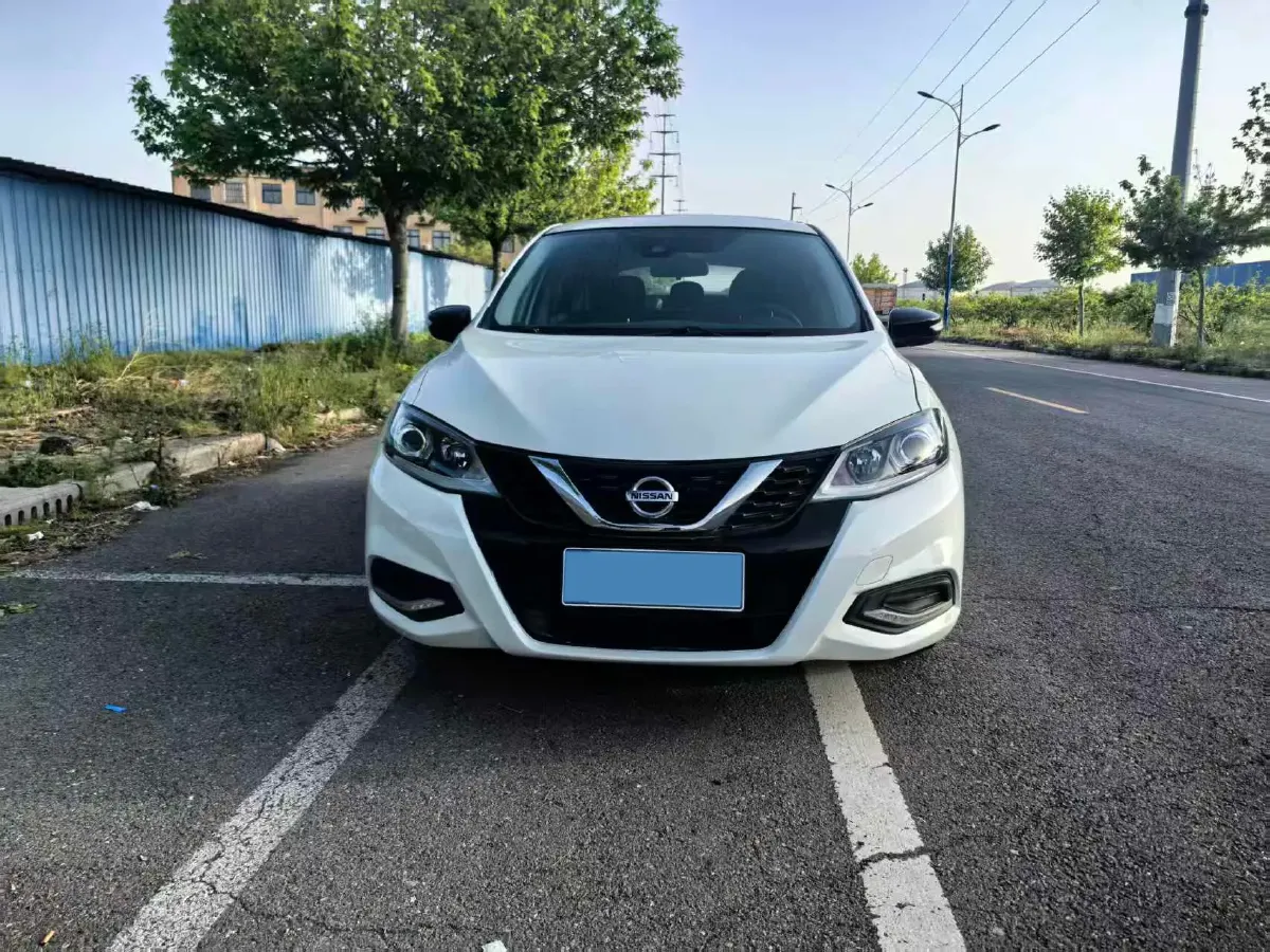 2021 Nissan Tiida 1.6L 122HP L4 CVT,autocango,china used car exporter,china ev exporter,chinese used car exporter,chinese used ev exporter