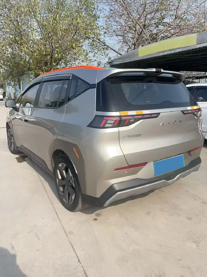 2022 Geely Okavango 1.8T 184HP L4 7DCT,autocango,china used car exporter,china ev exporter,chinese used car exporter,chinese used ev exporter