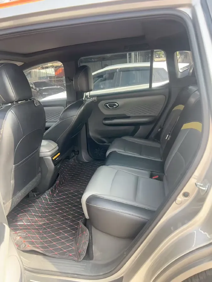 2022 Geely Okavango 1.8T 184HP L4 7DCT,autocango,china used car exporter,china ev exporter,chinese used car exporter,chinese used ev exporter