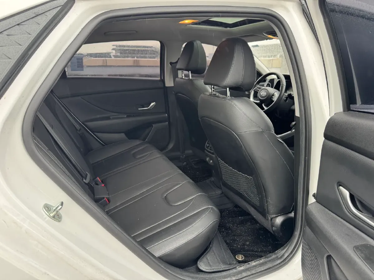 2023 Hyundai Elantra 1.5L 115HP L4 CVT,autocango,china used car exporter,china ev exporter,chinese used car exporter,chinese used ev exporter