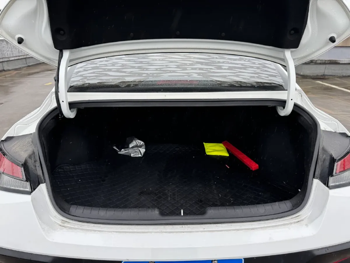 2023 Hyundai Elantra 1.5L 115HP L4 CVT,autocango,china used car exporter,china ev exporter,chinese used car exporter,chinese used ev exporter