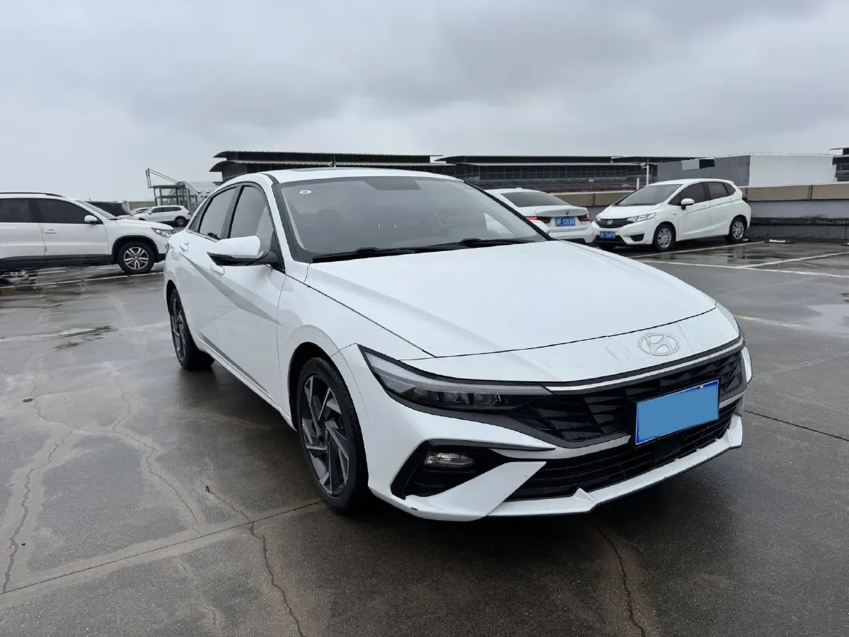 2023 Hyundai Elantra 1.5L 115HP L4 CVT,autocango,china used car exporter,china ev exporter,chinese used car exporter,chinese used ev exporter