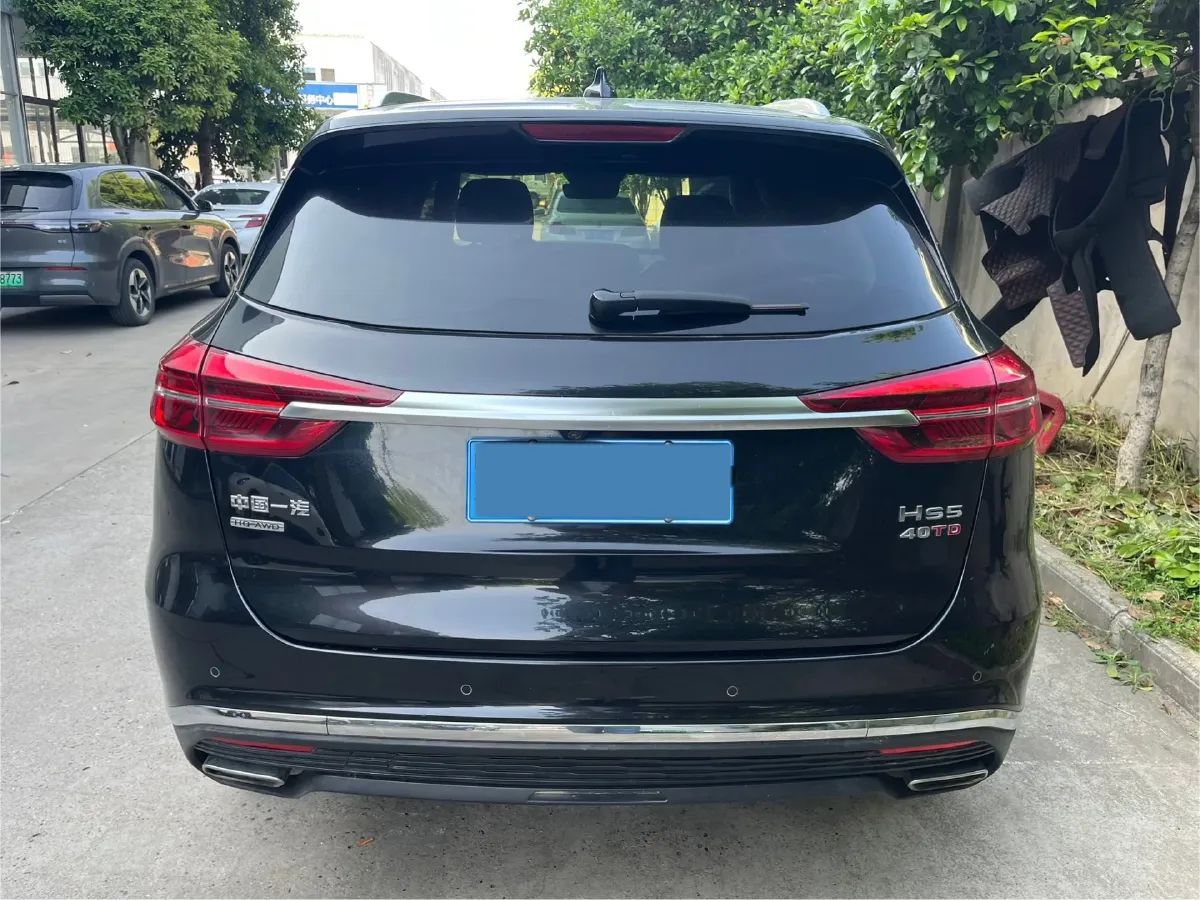 2022 HongQi HS5 2.0T 224HP L4 6AT,autocango,china used car exporter,china ev exporter,chinese used car exporter,chinese used ev exporter