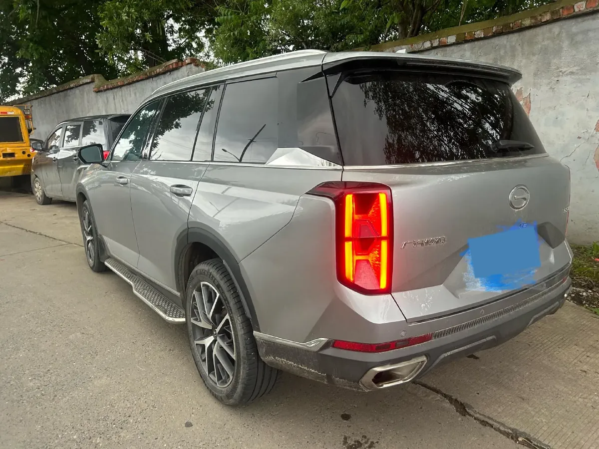 2022 GAC Trumpchi GS8 2.0T 252HP L4 8AT,autocango,china used car exporter,china ev exporter,chinese used car exporter,chinese used ev exporter