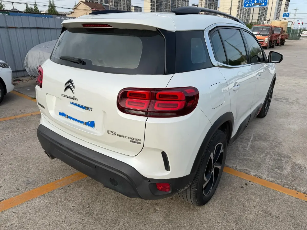 2017 Citroen C5 Aircross 1.6T 167HP L4 6AT,autocango,china used car exporter,china ev exporter,chinese used car exporter,chinese used ev exporter