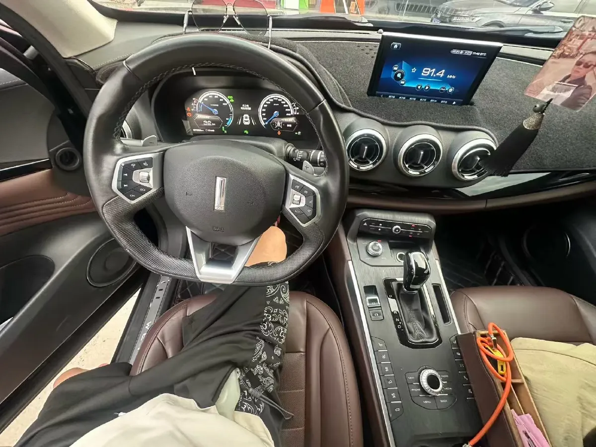 2018 WEY P8 2.0T 234HP L4 6DCT PHEV 12.96KWH,autocango,china used car exporter,china ev exporter,chinese used car exporter,chinese used ev exporter