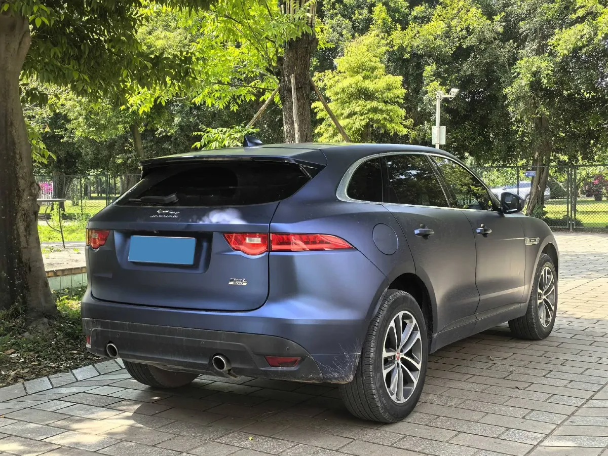 2018 Jaguar F-PACE 2.0T 250HP L4 8AT,autocango,china used car exporter,china ev exporter,chinese used car exporter,chinese used ev exporter