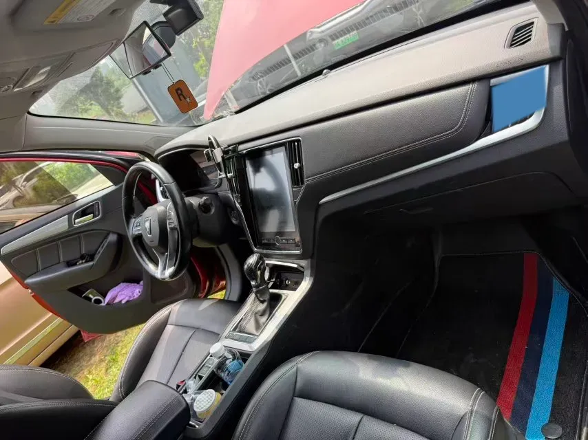 2019 Roewe i6 1.5T 169HP L4 7DCT,autocango,china used car exporter,china ev exporter,chinese used car exporter,chinese used ev exporter