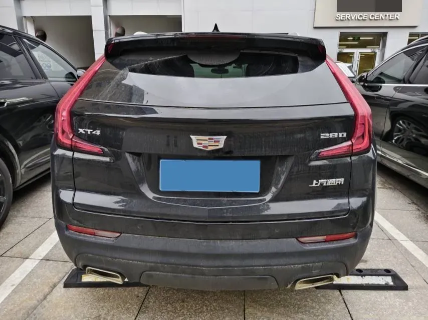 2021 Cadillac XT4 2.0T 237HP L4 9AT,autocango,china used car exporter,china ev exporter,chinese used car exporter,chinese used ev exporter