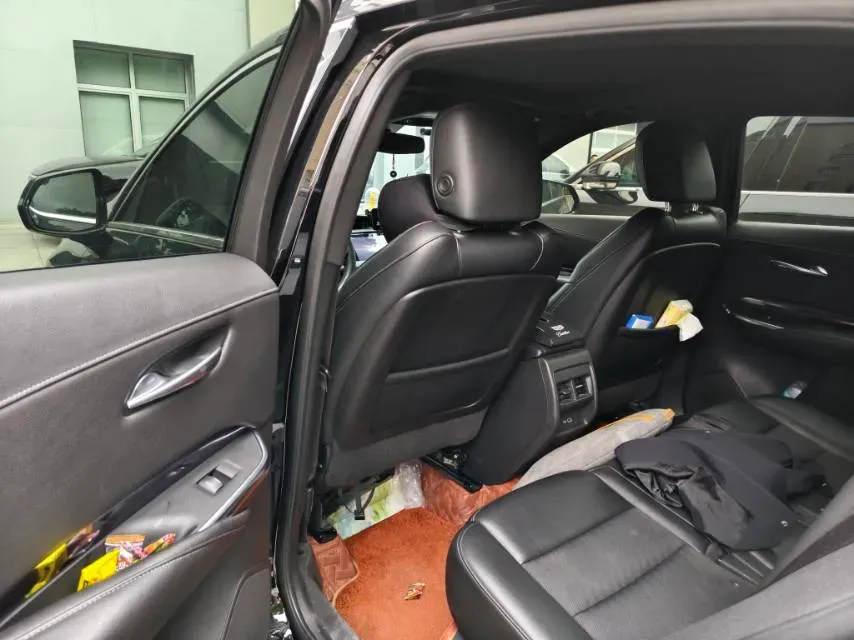 2021 Cadillac XT4 2.0T 237HP L4 9AT,autocango,china used car exporter,china ev exporter,chinese used car exporter,chinese used ev exporter