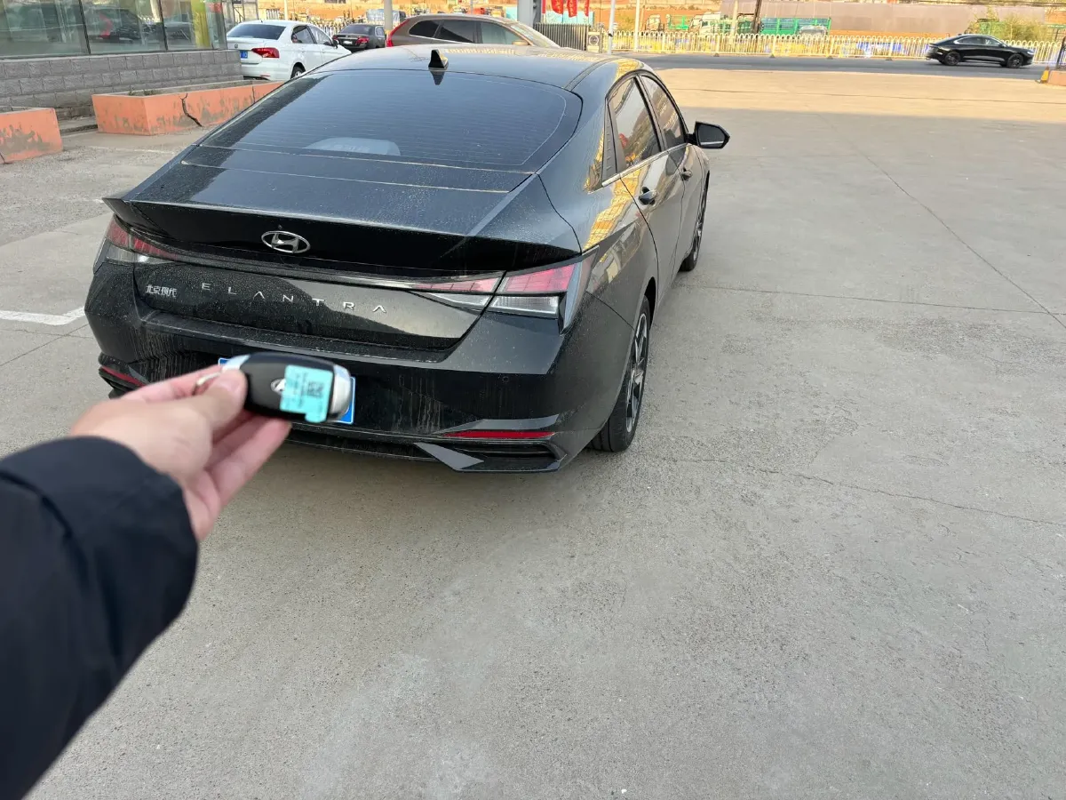 2021 Hyundai Elantra 1.5L 115HP L4 CVT,autocango,china used car exporter,china ev exporter,chinese used car exporter,chinese used ev exporter
