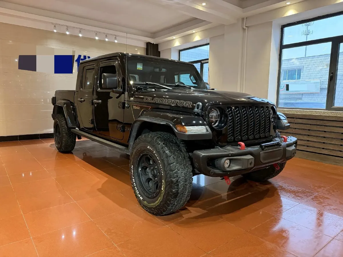 2022 Jeep Gladiator 3.6L 284HP V6 8AT,autocango,china used car exporter,china ev exporter,chinese used car exporter,chinese used ev exporter