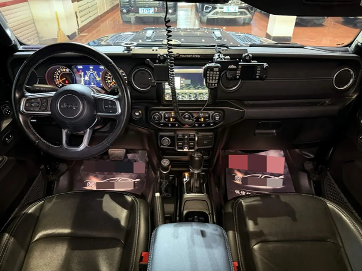 2022 Jeep Gladiator 3.6L 284HP V6 8AT,autocango,china used car exporter,china ev exporter,chinese used car exporter,chinese used ev exporter