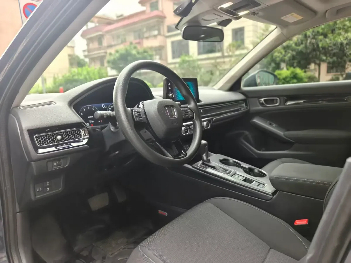 2022 Honda Civic 1.5T 182HP L4 CVT,autocango,china used car exporter,china ev exporter,chinese used car exporter,chinese used ev exporter
