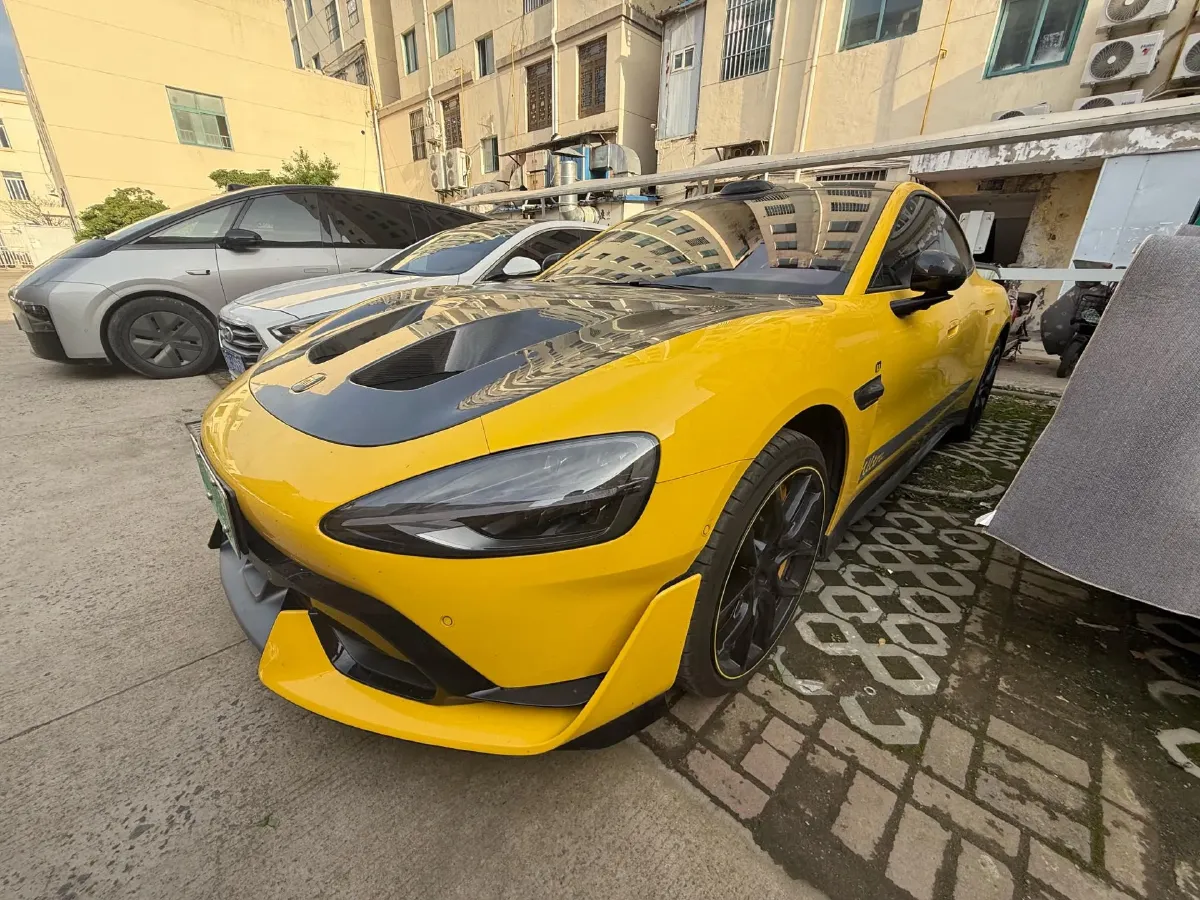 2025 MI SU7 Ultra BEV 93.7KWH,autocango,china used car exporter,china ev exporter,chinese used car exporter,chinese used ev exporter