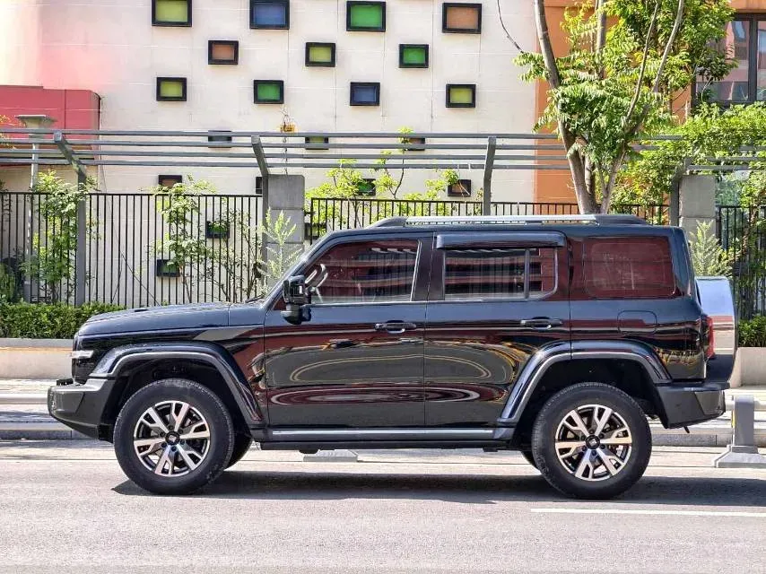 2023 Tank 300 2.0T 227HP L4 8AT,autocango,china used car exporter,china ev exporter,chinese used car exporter,chinese used ev exporter