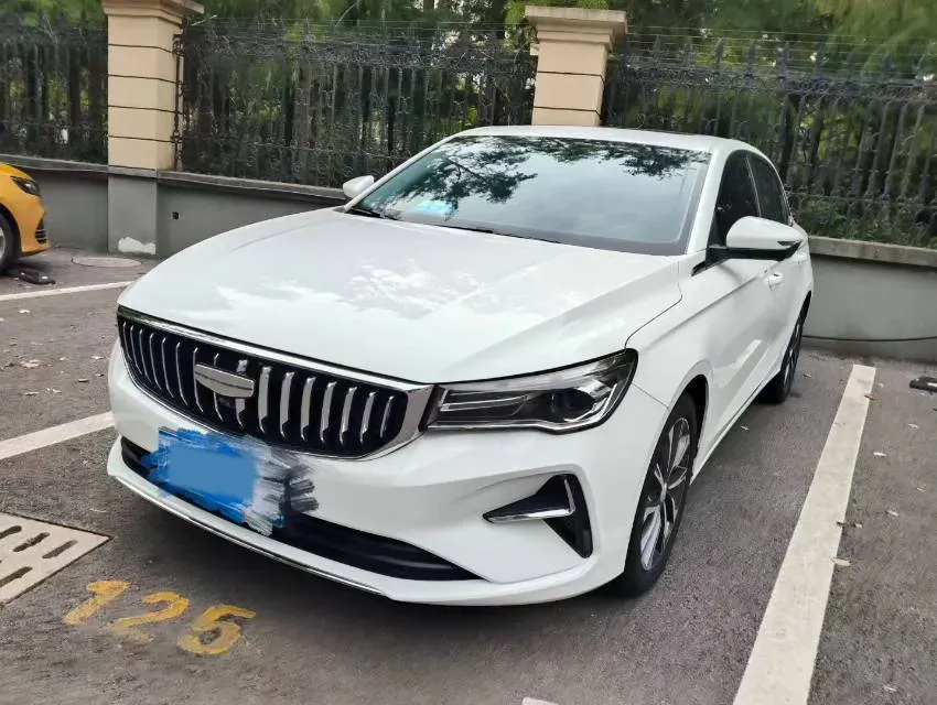 2025 Geely Emgrand 1.5L 127HP L4 CVT,autocango,china used car exporter,china ev exporter,chinese used car exporter,chinese used ev exporter