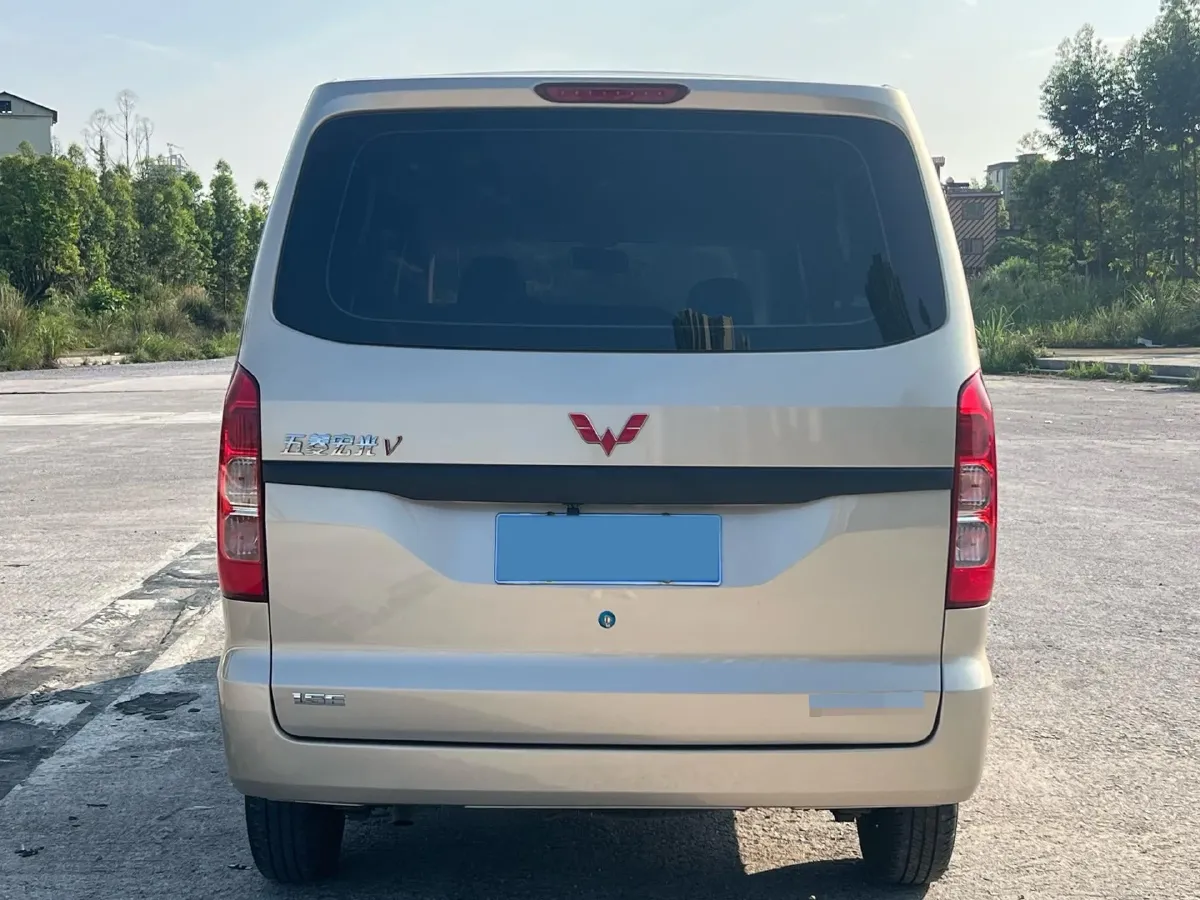 2021 ChangAn KuaYue New Leopard T3 1.6L 122HP L4 5MT,autocango,china used car exporter,china ev exporter,chinese used car exporter,chinese used ev exporter