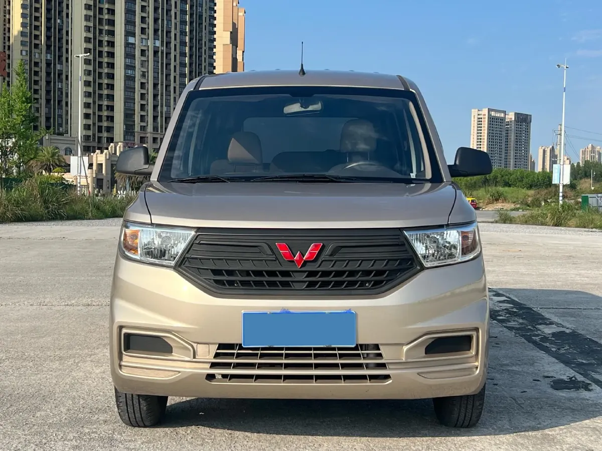 2021 ChangAn KuaYue New Leopard T3 1.6L 122HP L4 5MT,autocango,china used car exporter,china ev exporter,chinese used car exporter,chinese used ev exporter