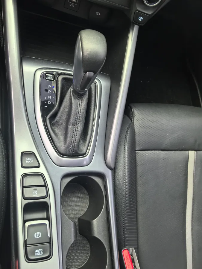 2019 Hyundai La Festa 1.6T 204HP L4 7DCT,autocango,china used car exporter,china ev exporter,chinese used car exporter,chinese used ev exporter