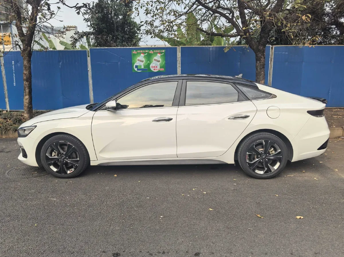2019 Hyundai La Festa 1.6T 204HP L4 7DCT,autocango,china used car exporter,china ev exporter,chinese used car exporter,chinese used ev exporter