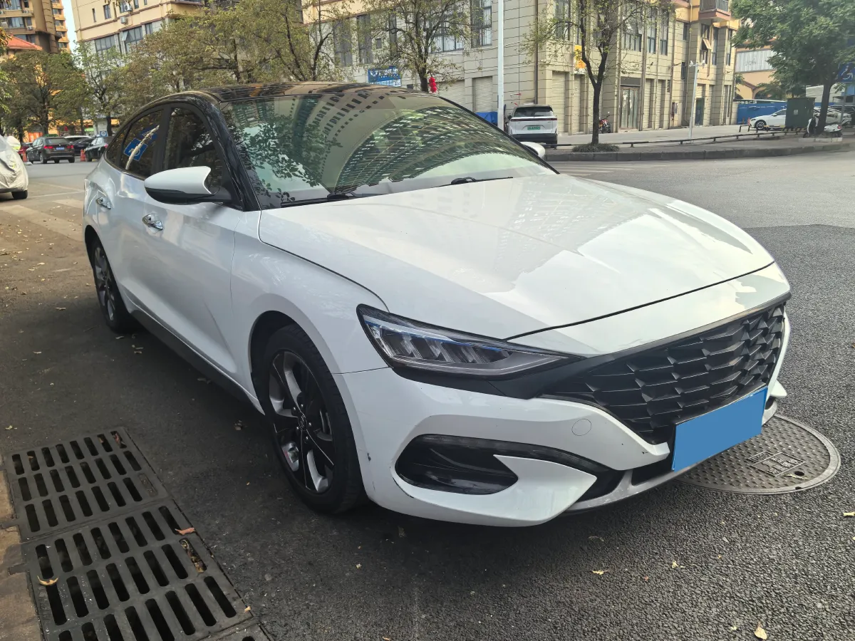 2019 Hyundai La Festa 1.6T 204HP L4 7DCT,autocango,china used car exporter,china ev exporter,chinese used car exporter,chinese used ev exporter