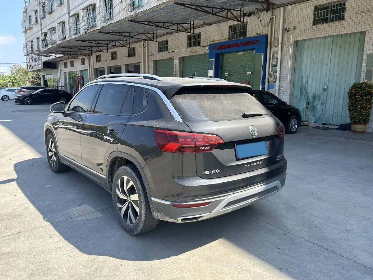 2021 Volkswagen Tayron 2.0T 186HP L4 7DCT,autocango,china used car exporter,china ev exporter,chinese used car exporter,chinese used ev exporter