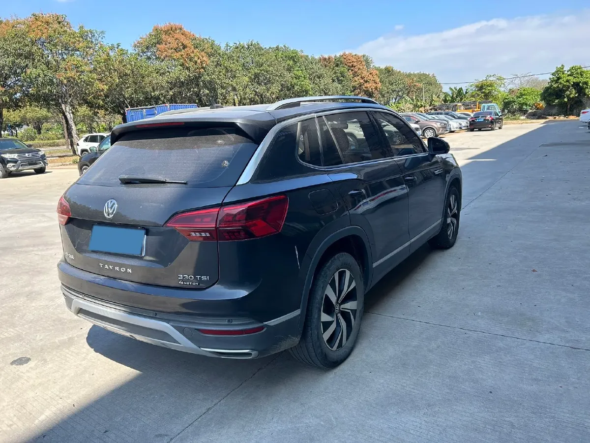 2021 Volkswagen Tayron 2.0T 186HP L4 7DCT,autocango,china used car exporter,china ev exporter,chinese used car exporter,chinese used ev exporter