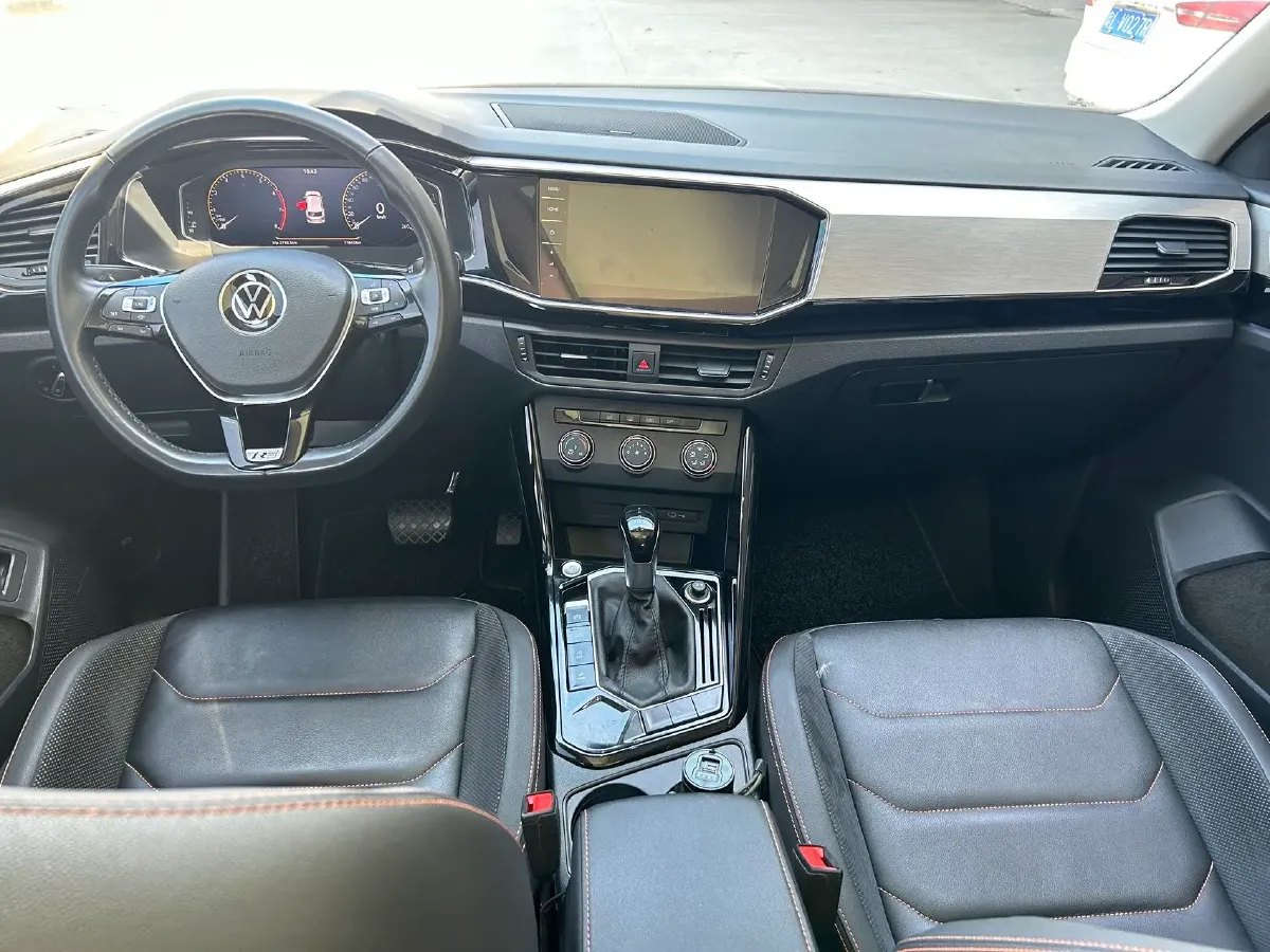 2021 Volkswagen Tayron 2.0T 186HP L4 7DCT,autocango,china used car exporter,china ev exporter,chinese used car exporter,chinese used ev exporter