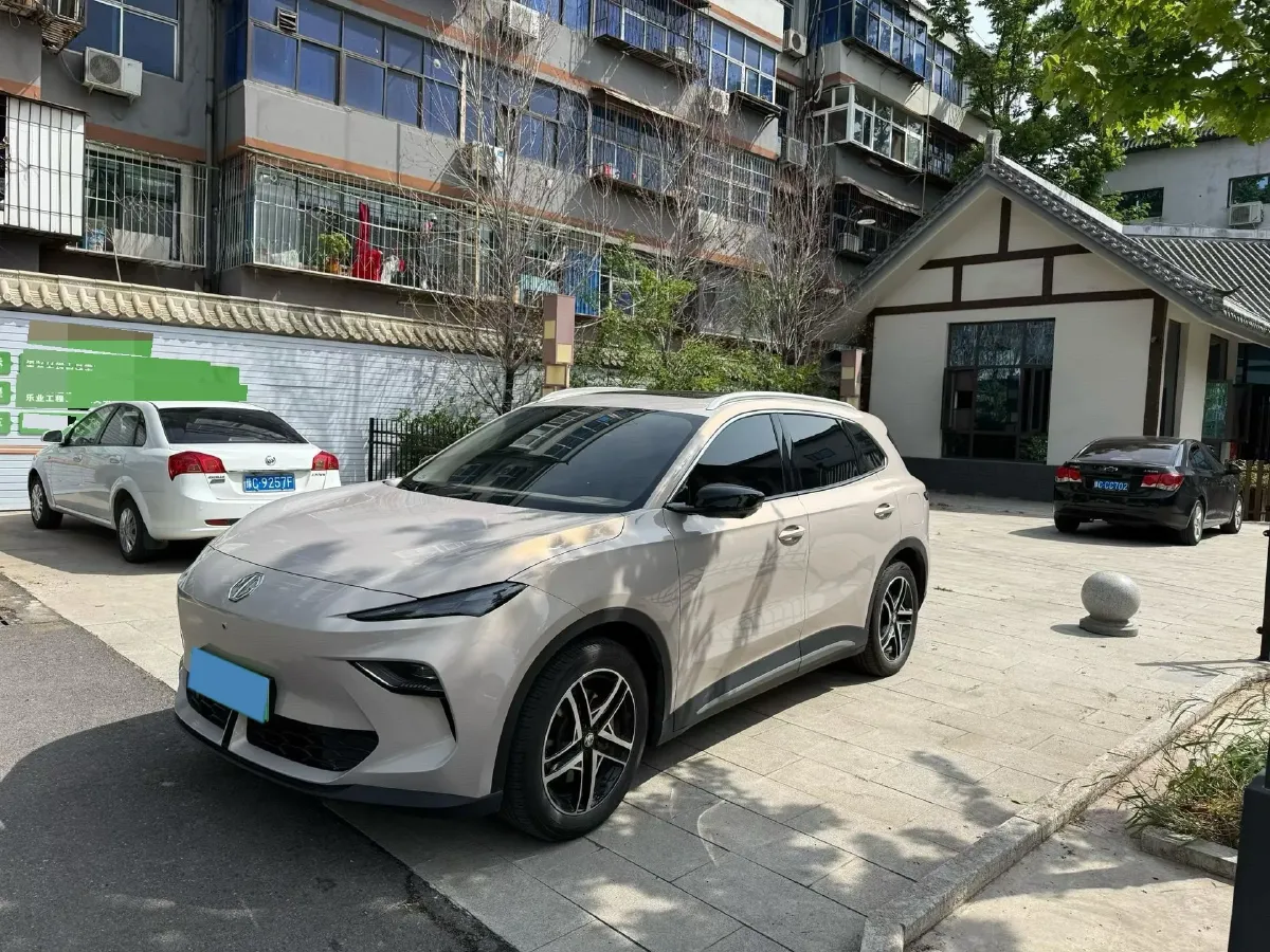 2025 MG MG ES5 BEV 62.2KWH,autocango,china used car exporter,china ev exporter,chinese used car exporter,chinese used ev exporter