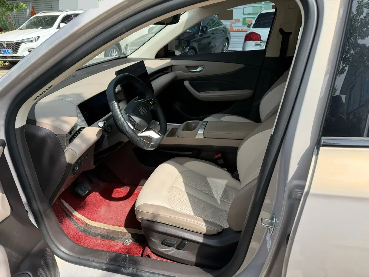 2025 MG MG ES5 BEV 62.2KWH,autocango,china used car exporter,china ev exporter,chinese used car exporter,chinese used ev exporter